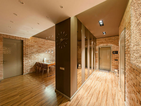 Оригинальное оформление коридора в стиле лофт для большой квартиры фото