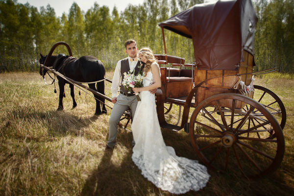 Кортеж для деревенской свадьбы фото