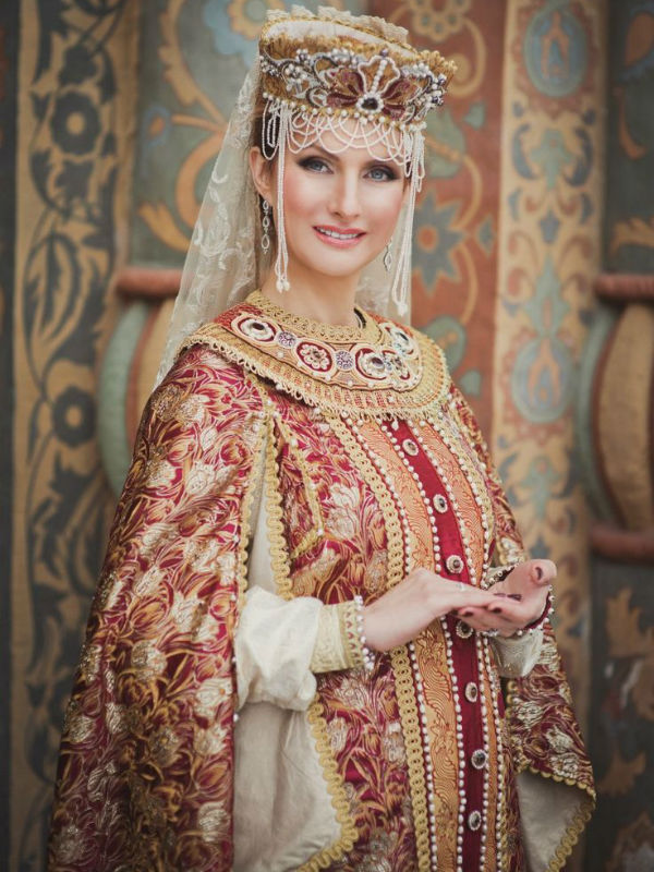 Традиционный образ невесты в русском стиле фото