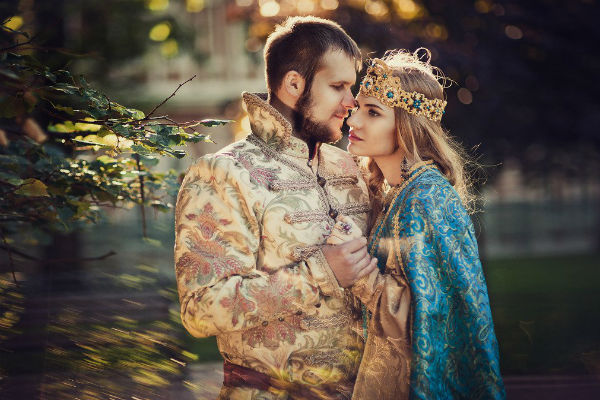 Сказочная фотосессия пары в русском стиле фото