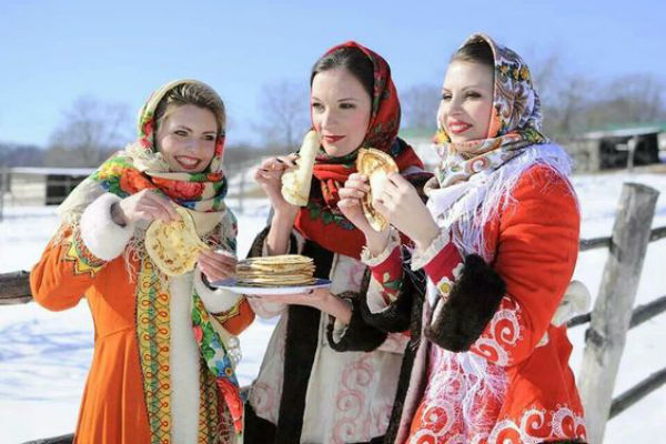 Подружки невесты в русском стиле фото