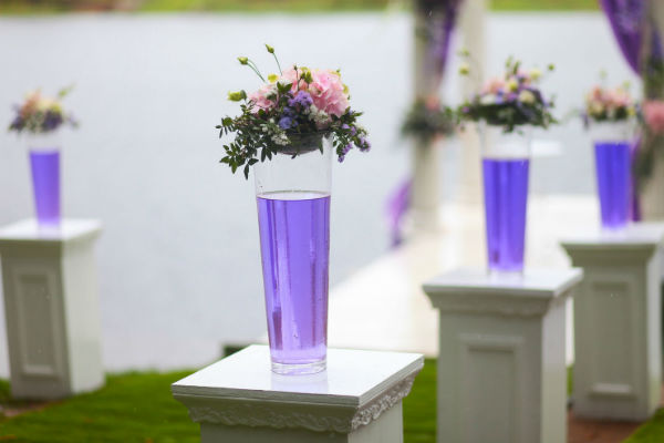 Окрашивание воды для декора свадьбы фото