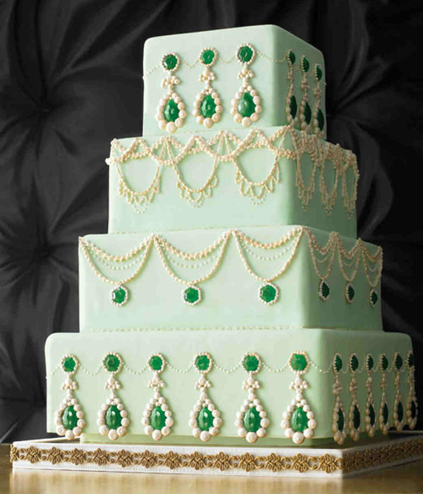Свадебный торт с квадратными ярусами фото
